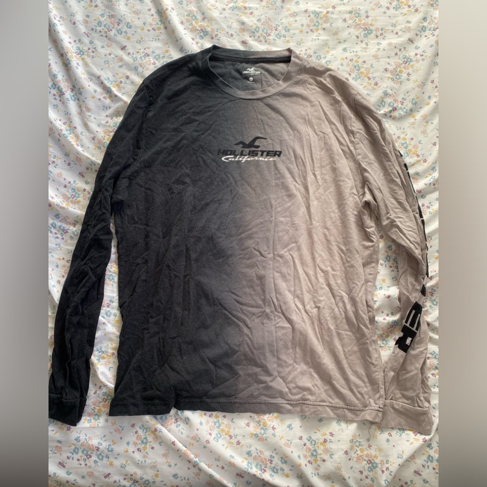 Black and Gray Hollister Long Sleeve